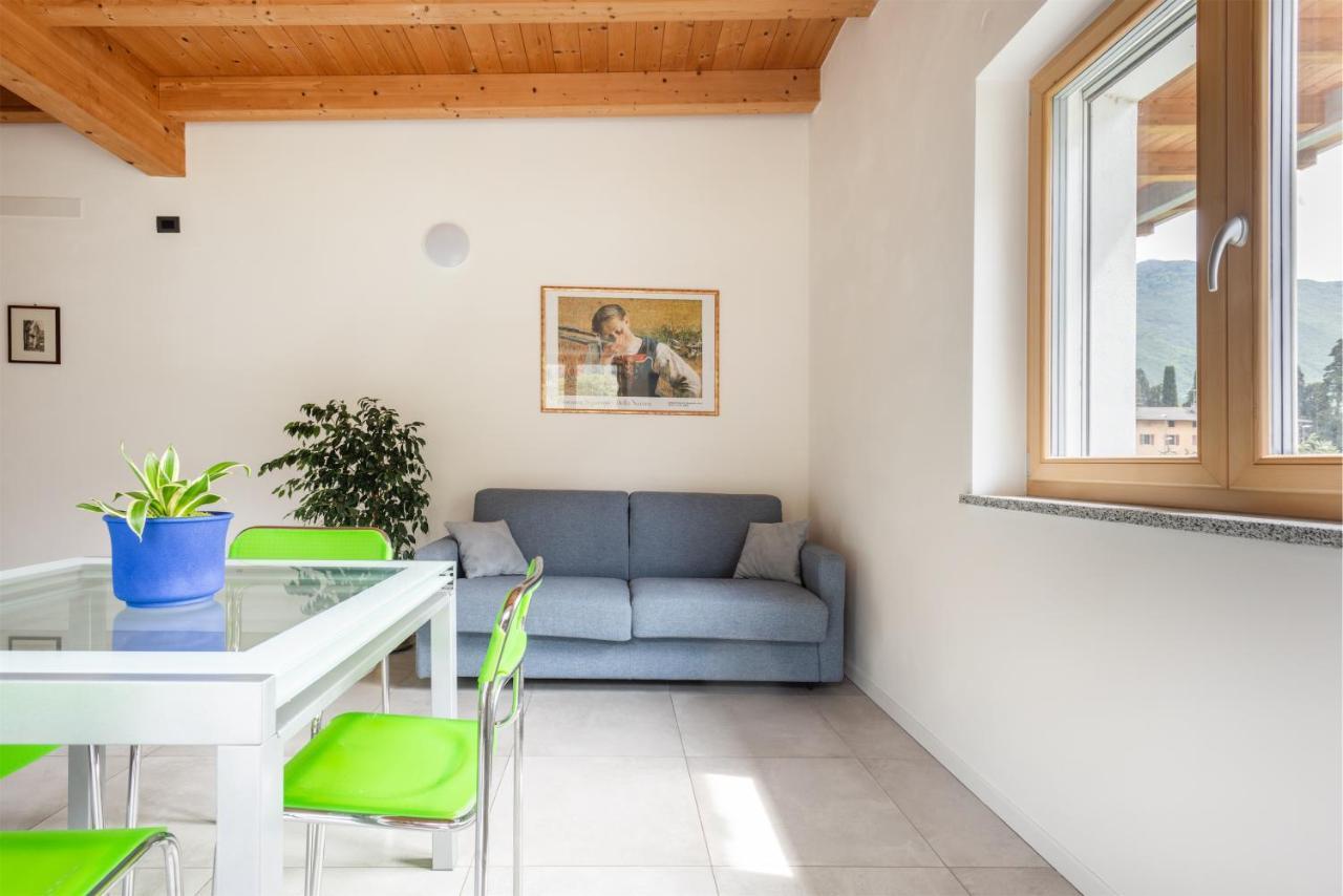 Casa Flavia, Mountains & River Arco Exterior photo