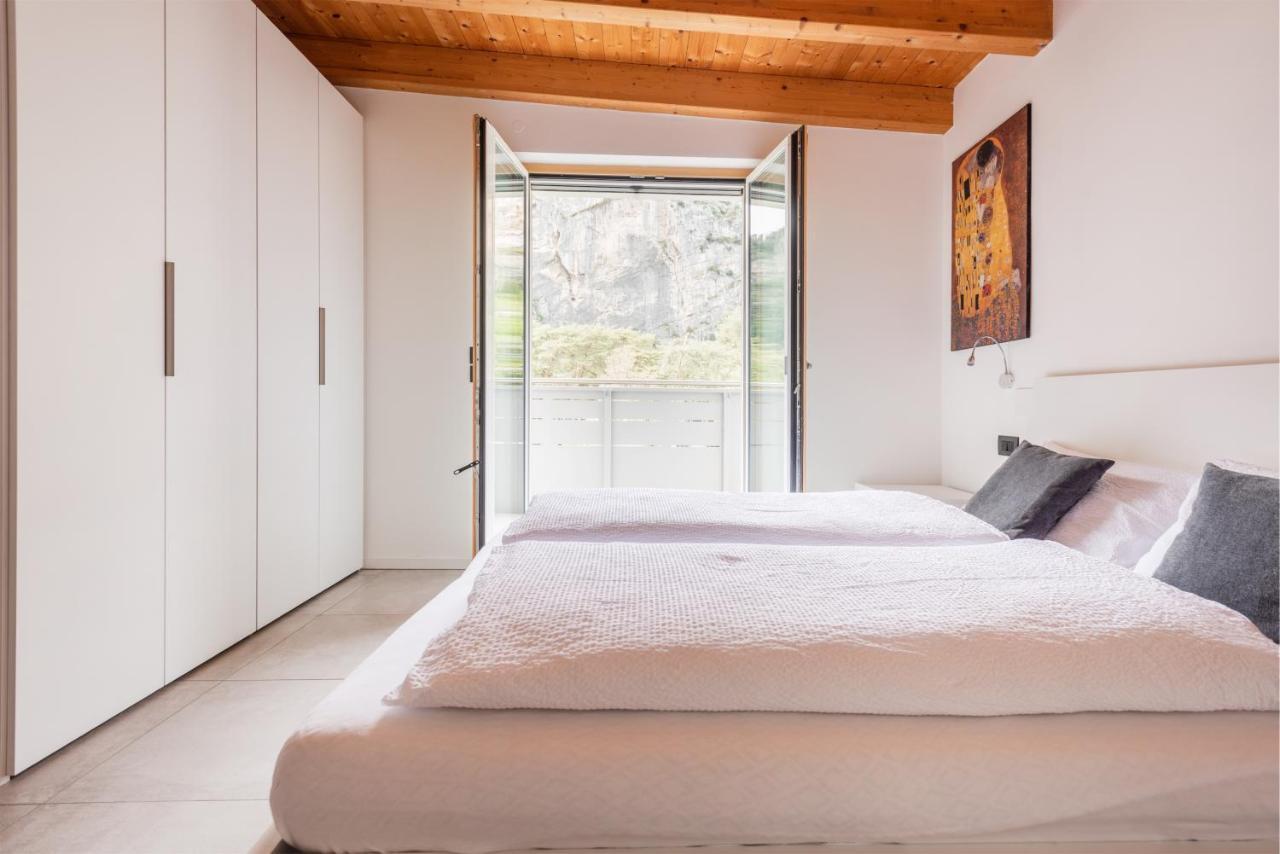 Casa Flavia, Mountains & River Arco Exterior photo